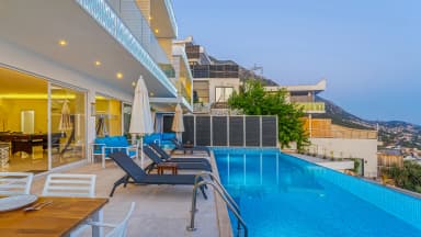 Villa Merit Royal Korunaklı Havuz 62