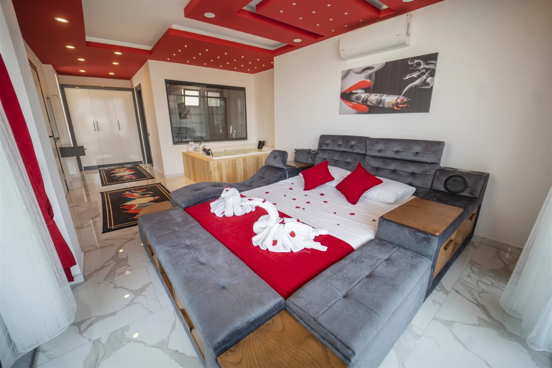 Villa Livaya Korunaklı Havuz 79