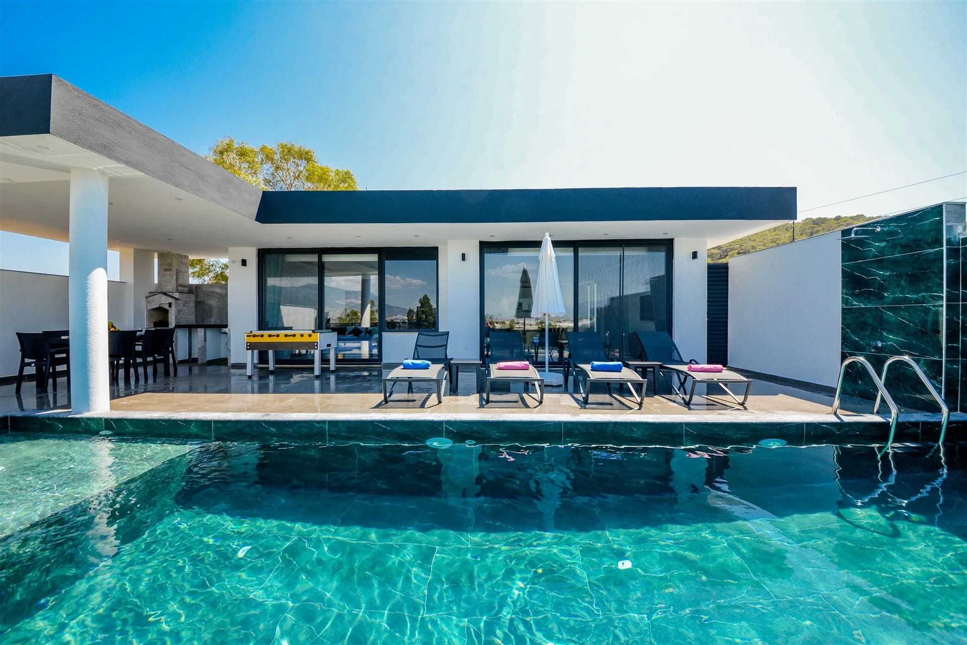 Villa Nar Tanesi Korunaklı Havuz 33