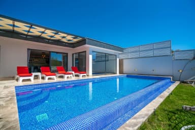 Villa Aşkım Korunaklı Havuz 56