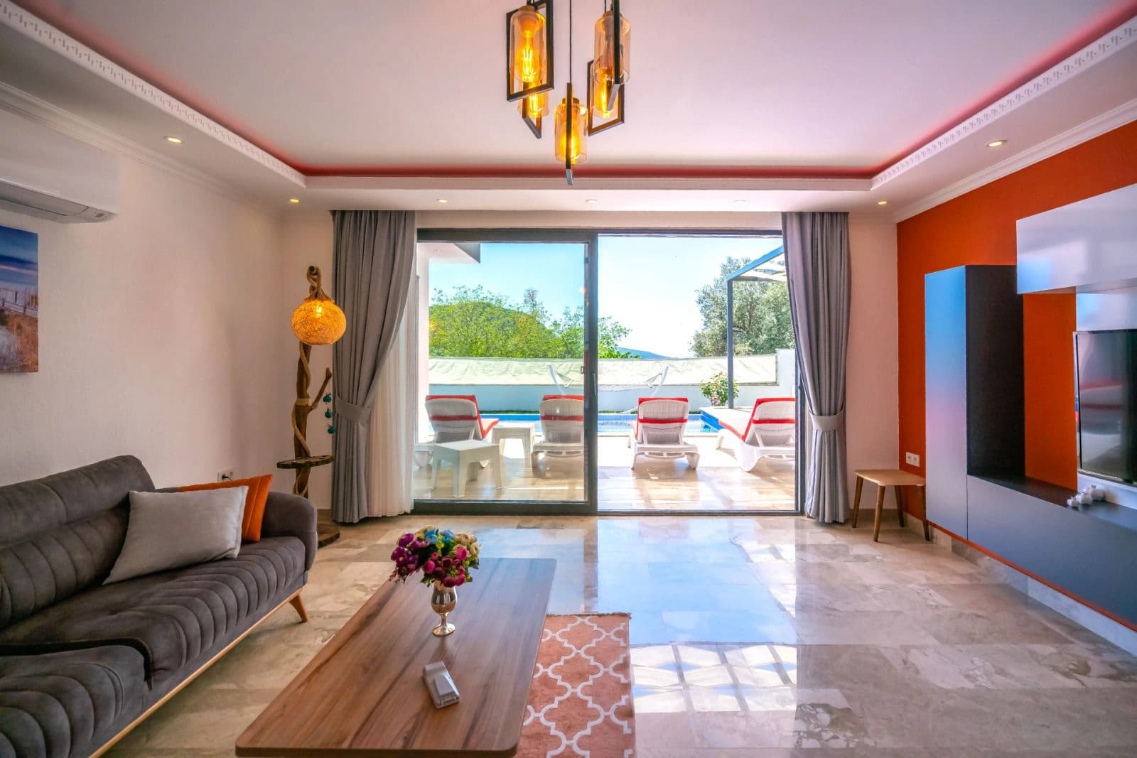 Villa Aşkım Korunaklı Havuz 84
