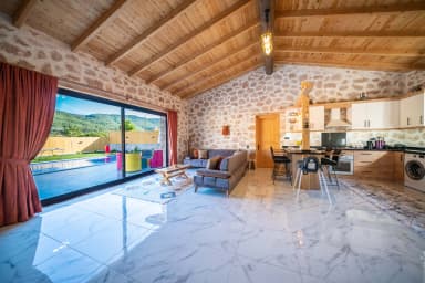 Villa Ediz Çocuk Havuzu 15