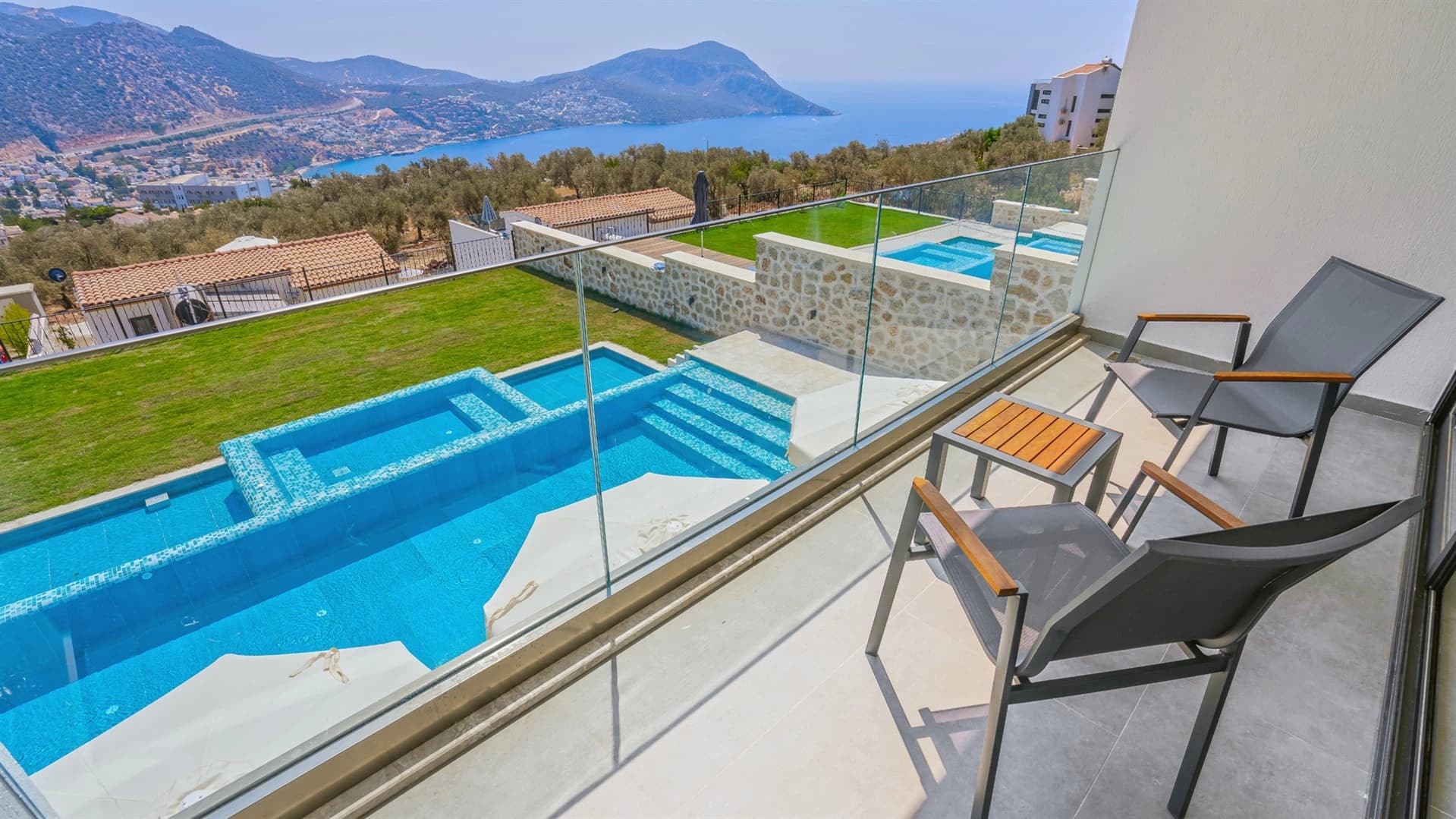 Villa Lion Çocuk Havuzu 37