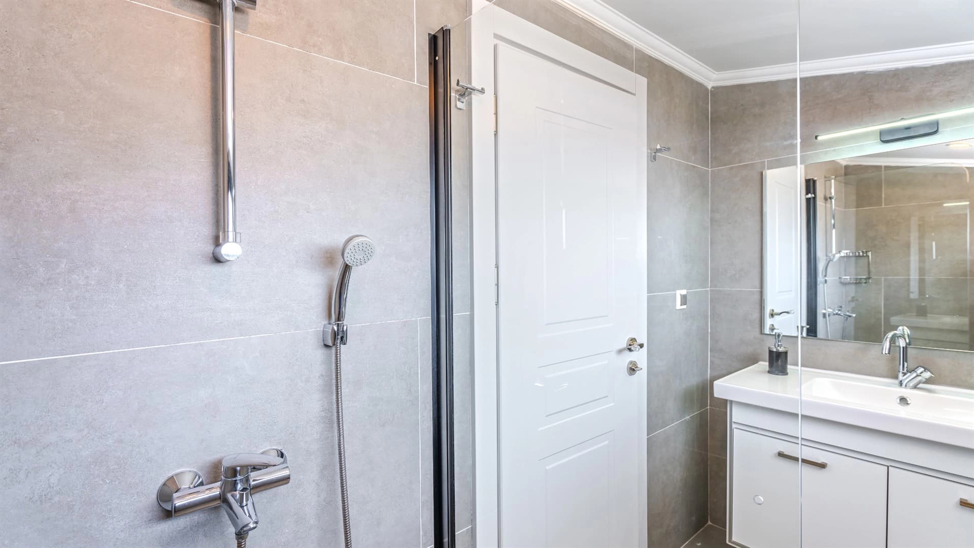 Villa Lion Çocuk Havuzu 17