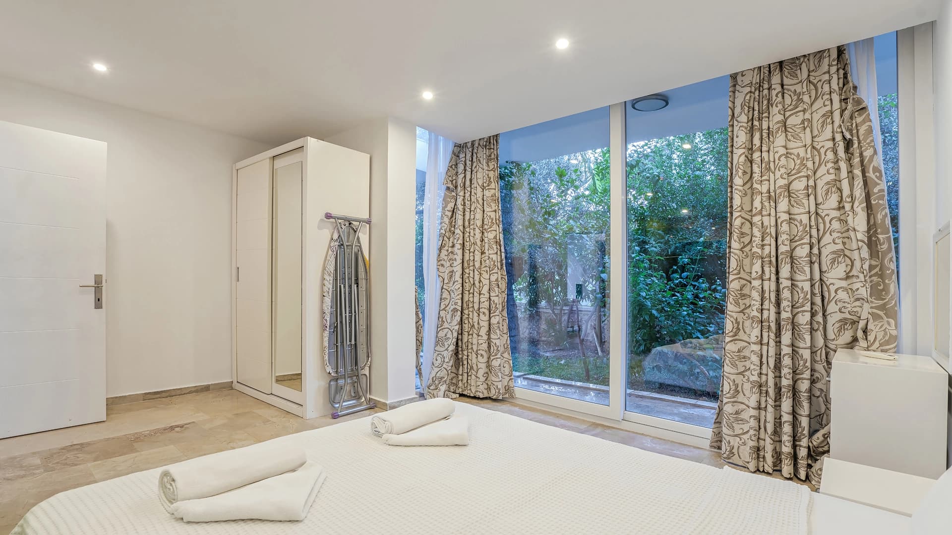 Villa Zeytouna Özel Havuzlu 27