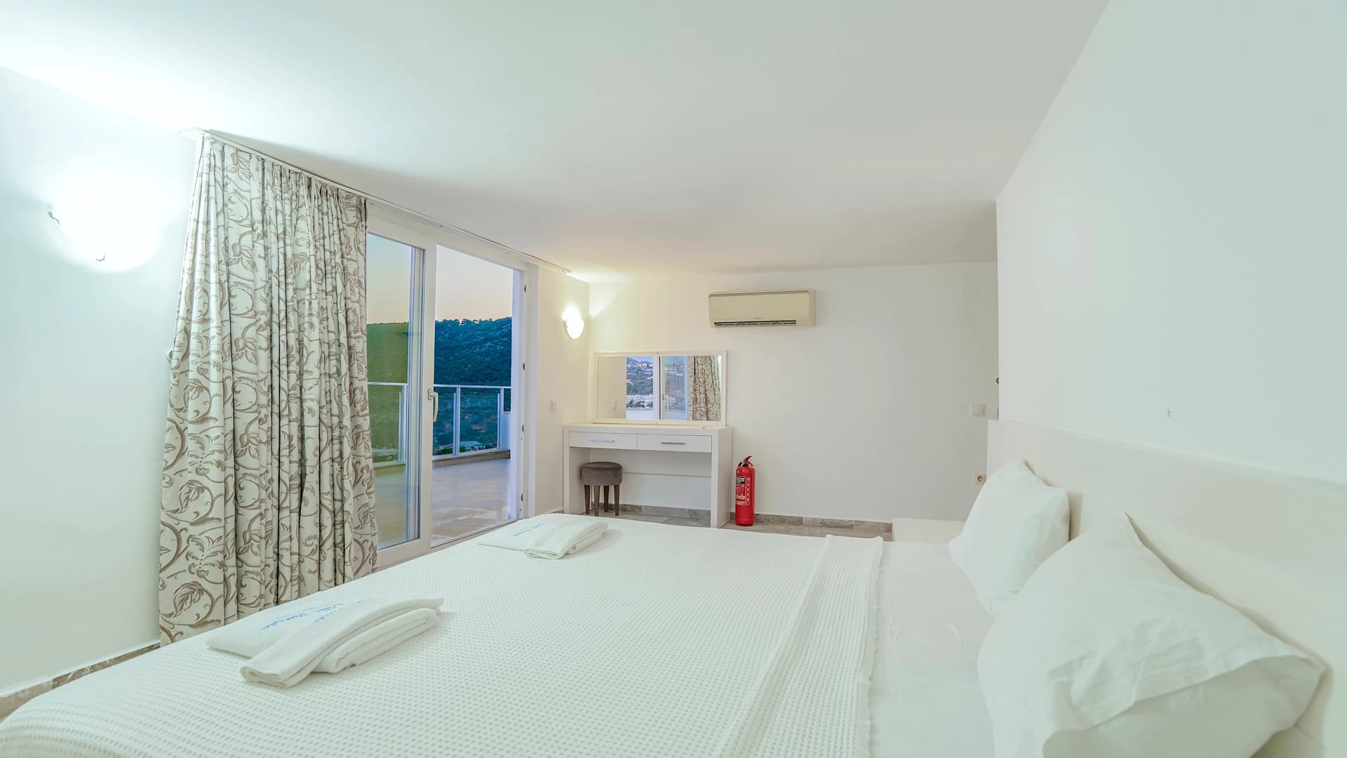 Villa Zeytouna Özel Havuzlu 15