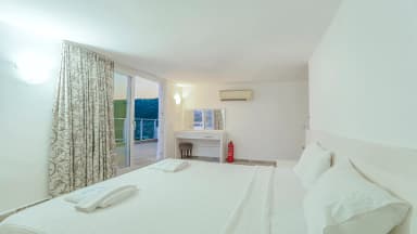 Villa Zeytouna Özel Havuzlu 15