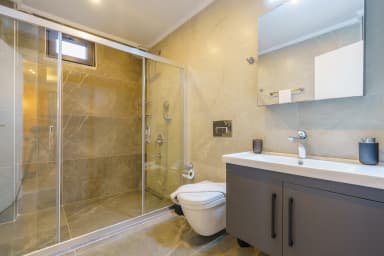 Villa Sazak Uno Korunaklı Havuz 90