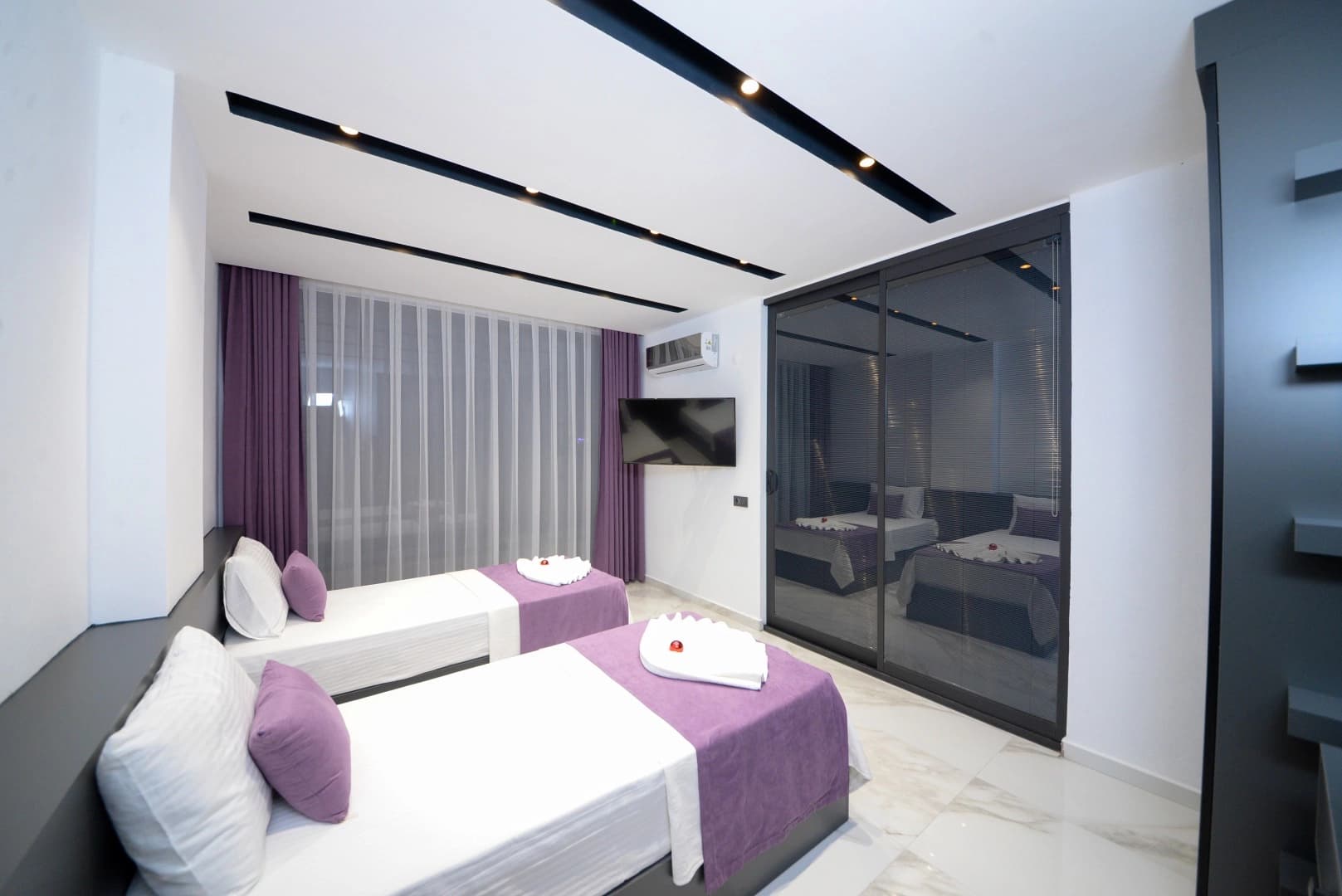 Villa Arels Korunaklı Havuz 16