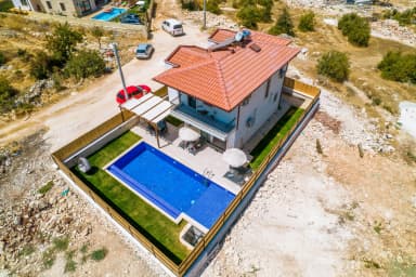 Villa Luiza 1 Korunaklı Havuz 24
