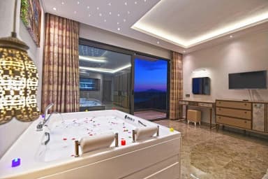 Villa Survival Isıtmalı Havuz 27