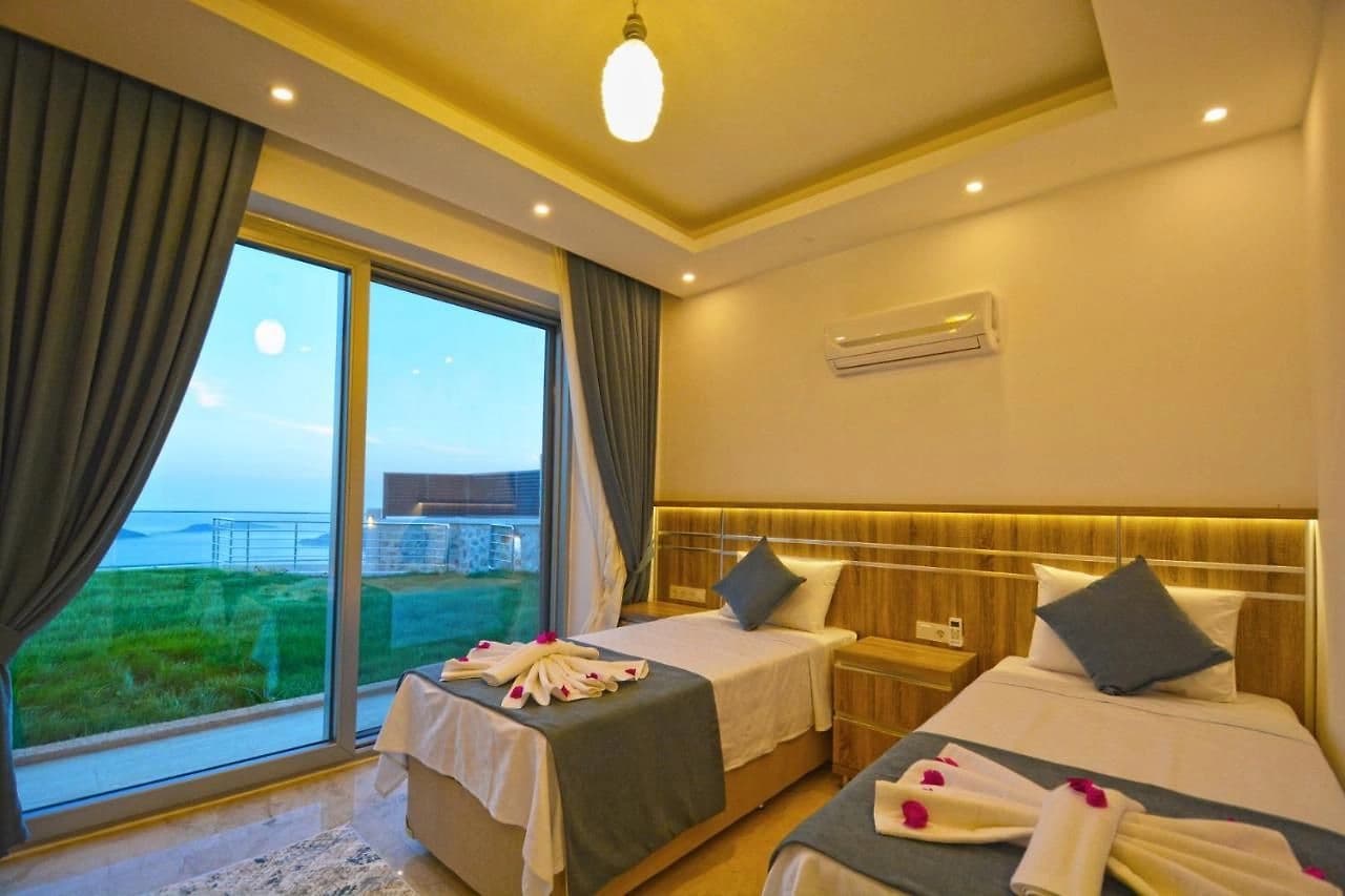 Villa Avon Korunaklı Havuz 15