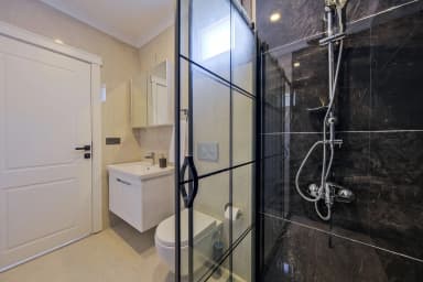 Villa Famose Korunaklı Havuz 51