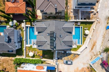 Villa Famose Korunaklı Havuz 99